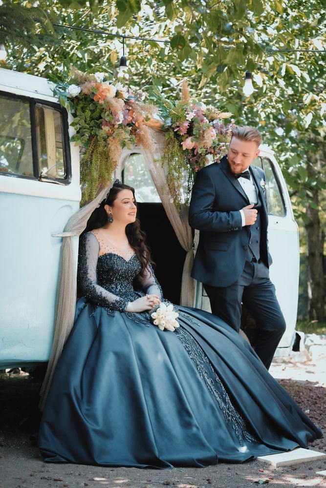 Frisch vermähltes Hochzeitspaar – Hochzeits-DJ München